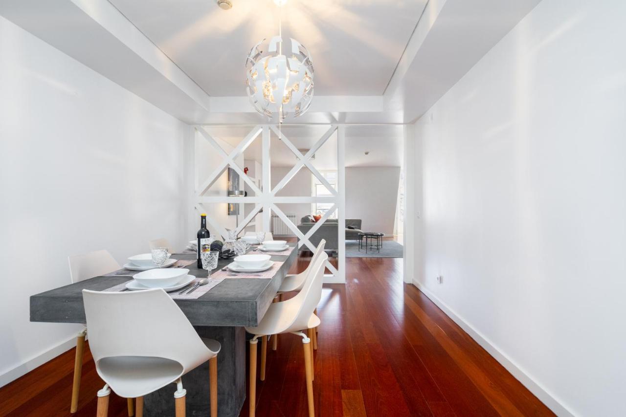 Whome | Luxury Chiado Prime Apartment ลิสบอน ภายนอก รูปภาพ