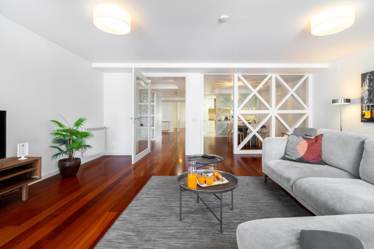 Whome | Luxury Chiado Prime Apartment ลิสบอน ภายนอก รูปภาพ